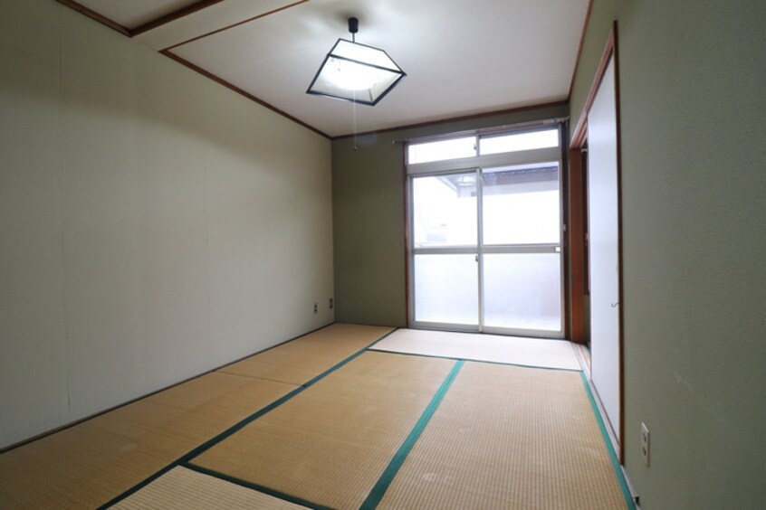 居室 ハイツ曙Ｂ