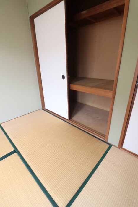 収納 ハイツ曙Ｂ