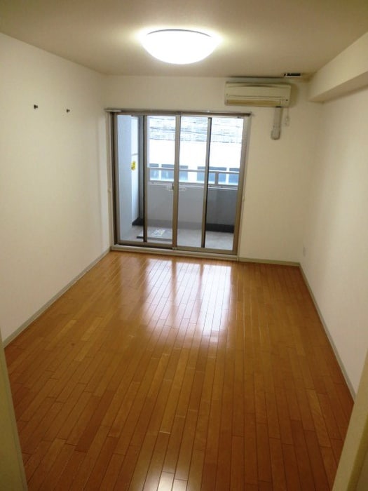 居室 ロイヤル御幣島