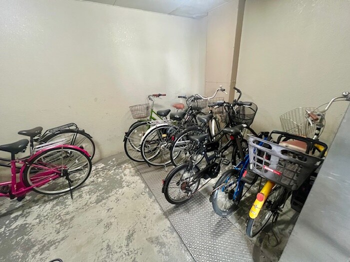 駐輪場 エールマンション