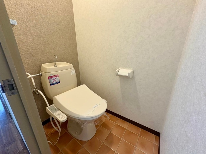 トイレ ボッセルコ－ト深井