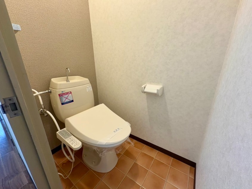 トイレ ボッセルコ－ト深井