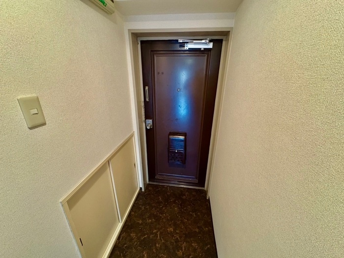 玄関 ボッセルコ－ト深井