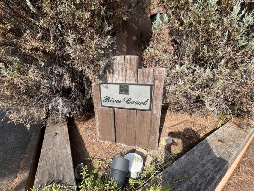 エントランス部分 リバーコート