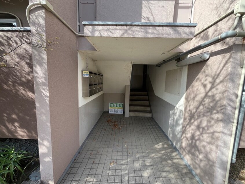 エントランス部分 リバーコート