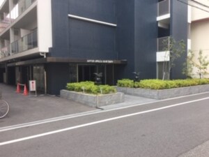 ｱｽｳﾞｪﾙ阿波座 BLUE EARTH(413)