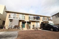 ローズヴィラB棟