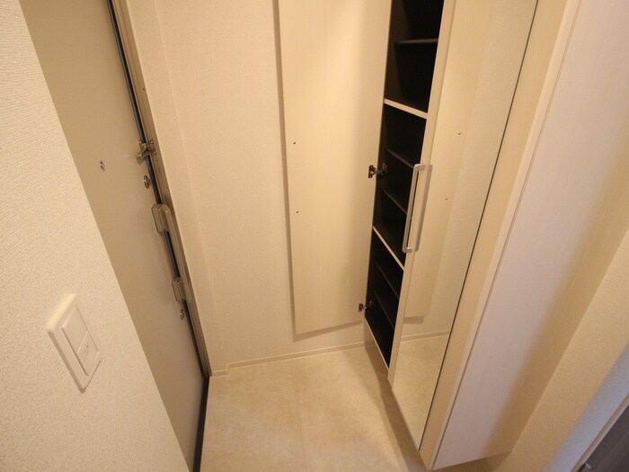 靴箱 フィオーレ