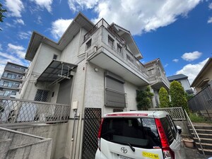 吹田市佐井寺三丁目貸家
