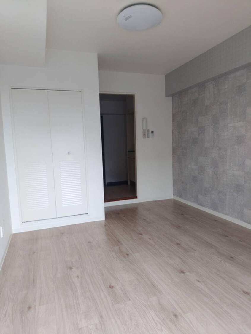 居室 エクセレント忍ヶ丘