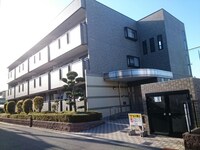 ア・レーズ