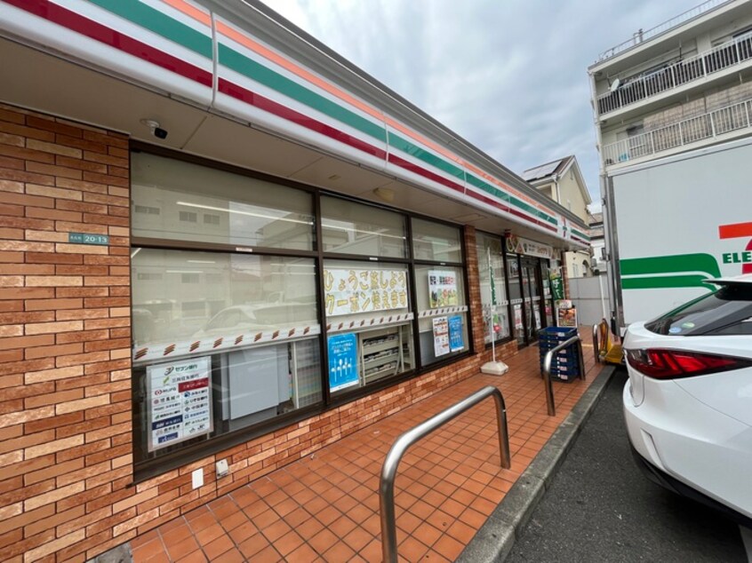 セブンイレブン西宮荒木町店(コンビニ)まで350m カシェット西宮北口