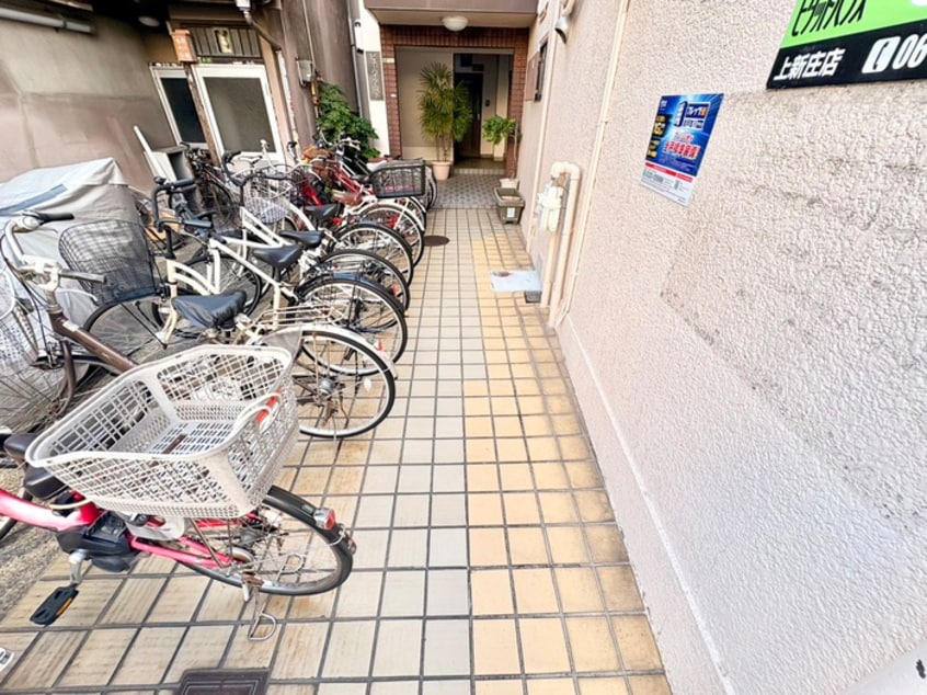 エントランス部分 ビューハイツ山下