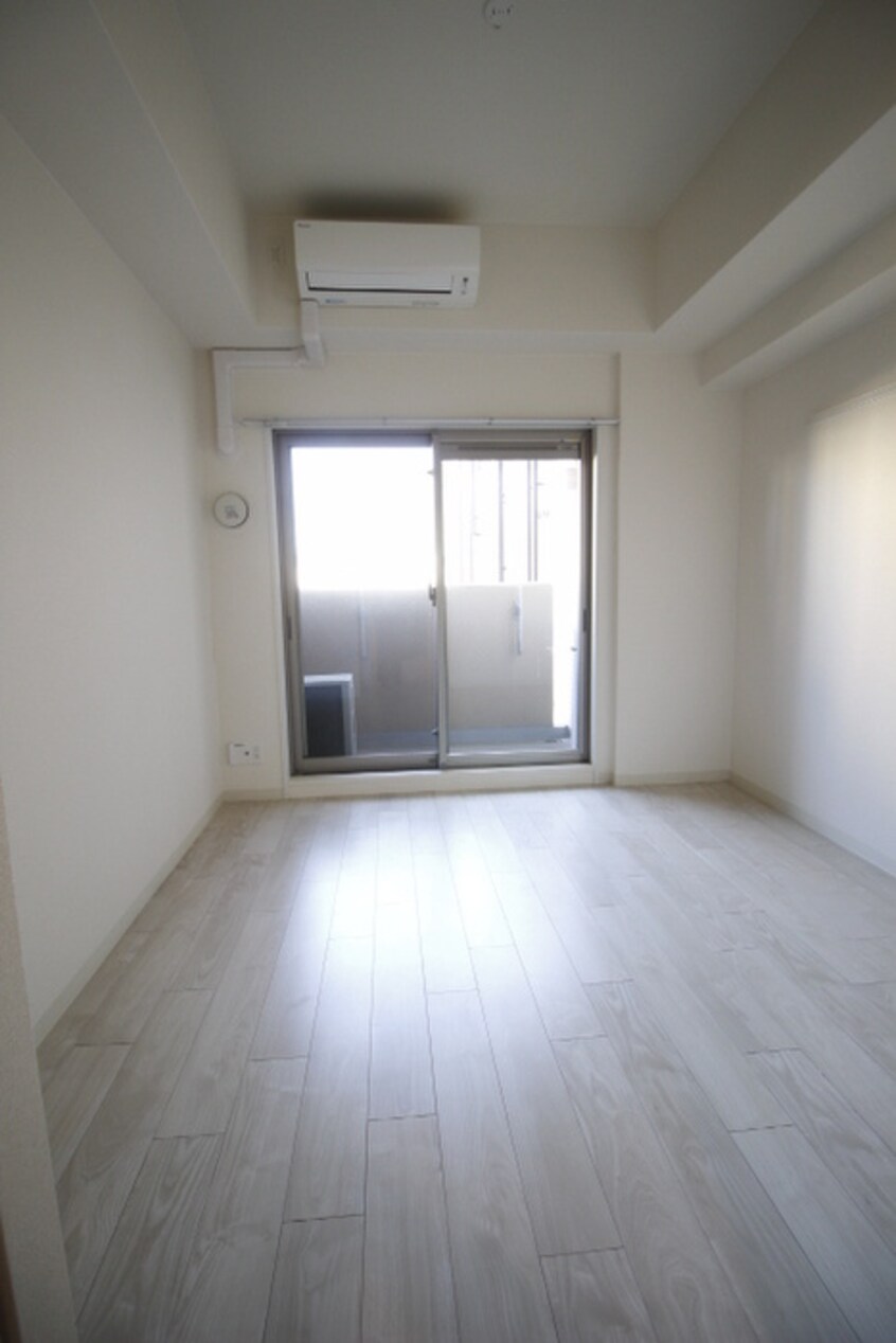 居室 プレサンス難波セレクト(808)