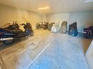 バイク置き場 プレサンス難波セレクト(808)