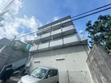 メゾーネ中尾