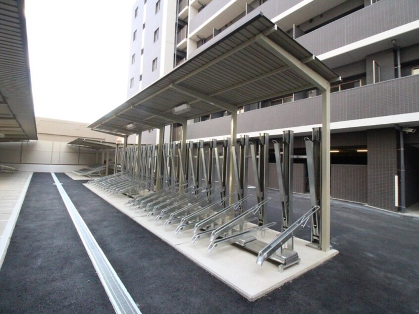 駐輪場 ｸﾘｽﾀﾙｸﾞﾗﾝﾂ京都西大路(７１３)