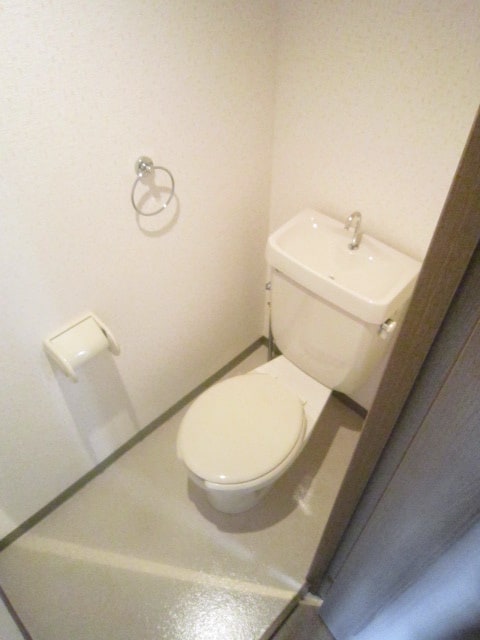 トイレ エスリ－ド京都河原町(403)