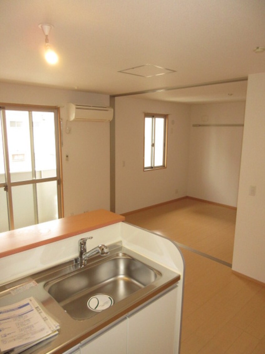 居室 アイランドガ－デン