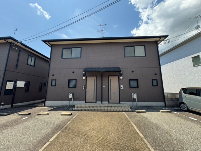 外観写真 すみれテラス　Ａ棟