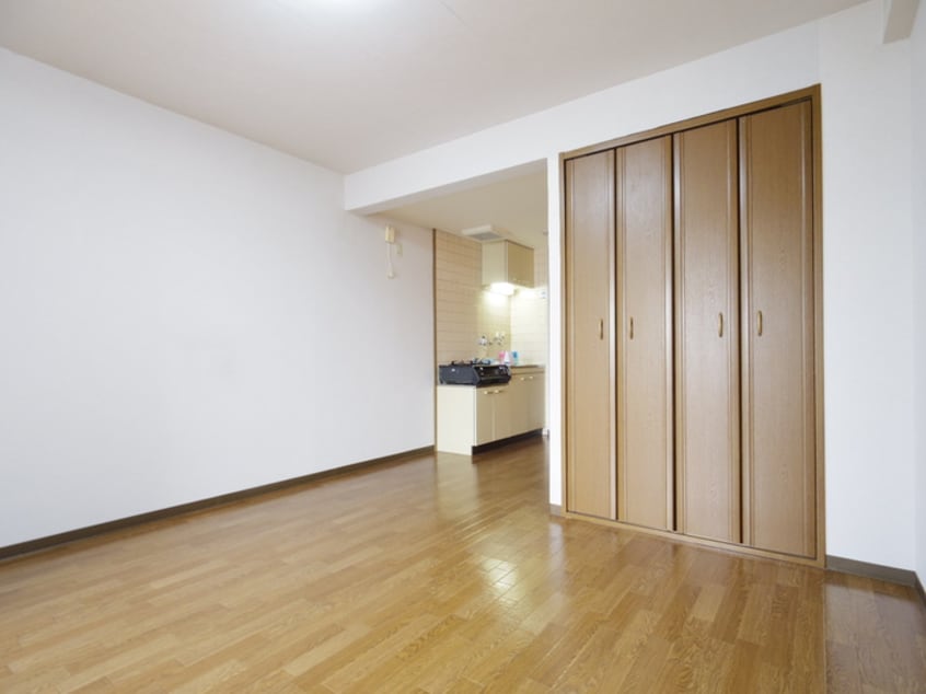 居室 ティファニ－ハイツ