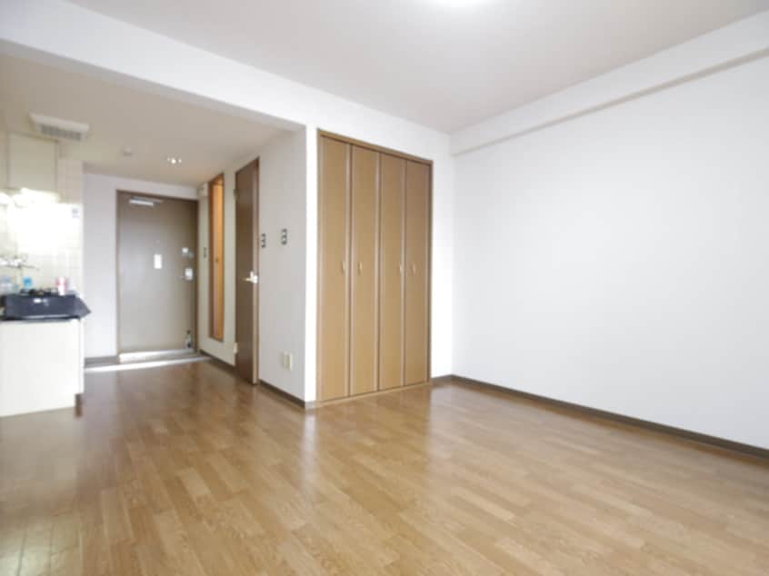 居室 ティファニ－ハイツ