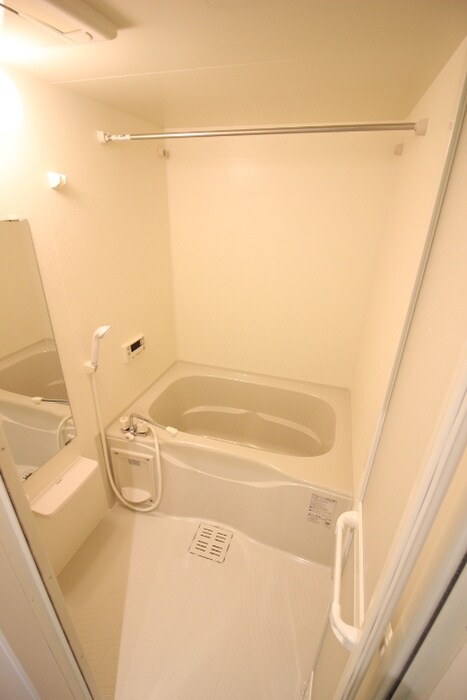 バス／シャワールーム等 suju