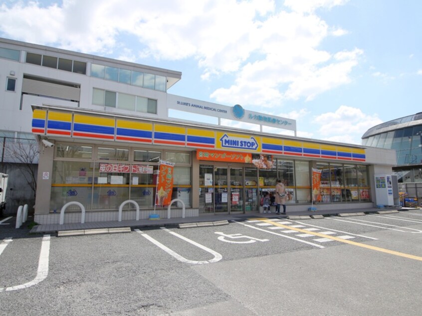 ミニストップ豊中少路店(コンビニ)まで189m ゼフィ－ルサカ