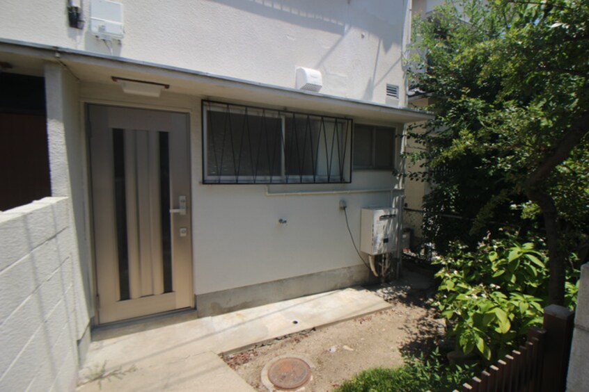 外観写真 リバーサイドテラスハウス