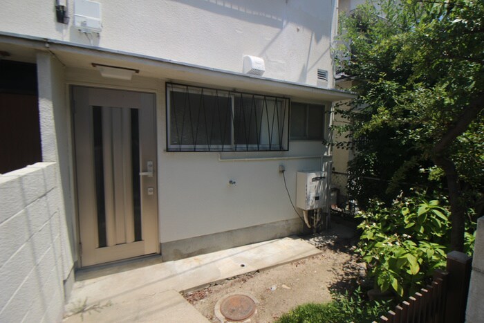 外観写真 リバーサイドテラスハウス