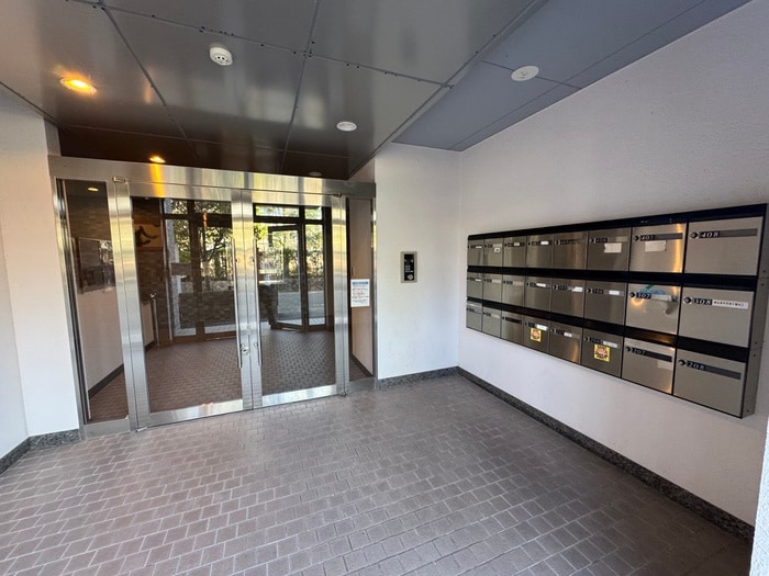 エントランス部分 マンションむなかた