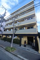 フィノ８番館の外観