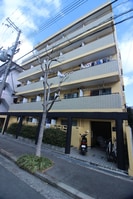 フィノ８番館の外観