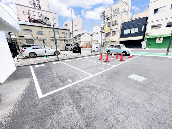 駐車場 ラヴィータ難波元町（203）