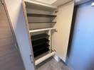 靴箱 ラヴィータ難波元町（203）