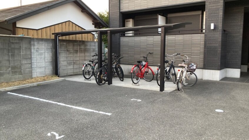 駐輪場 プレジールドットオー