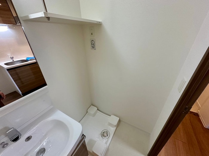 洗濯機置場 ﾚｼﾞｭｰﾙｱｯｼｭ淡路駅前（312）