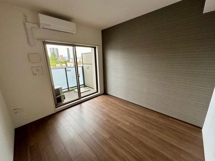 居室 ﾚｼﾞｭｰﾙｱｯｼｭ淡路駅前（312）