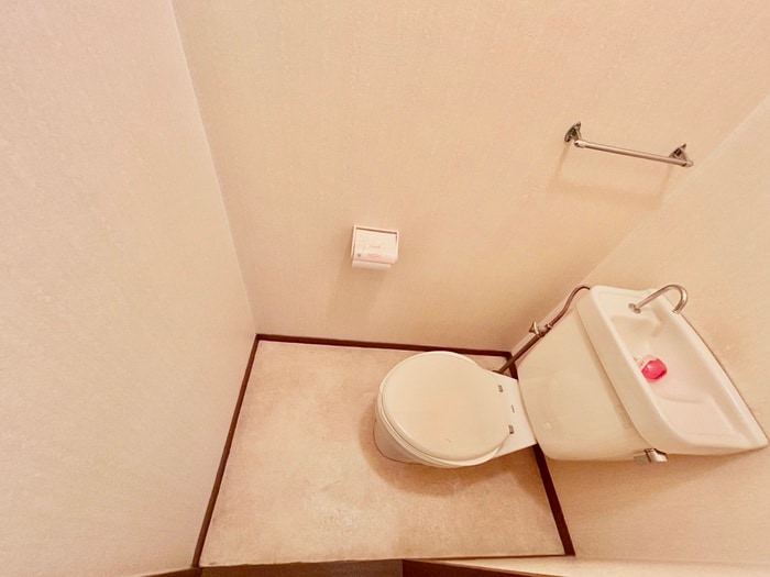 トイレ メゾン松井