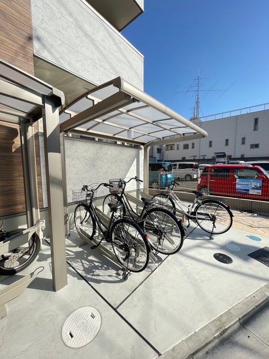 駐輪場 フジパレス若江岩田南