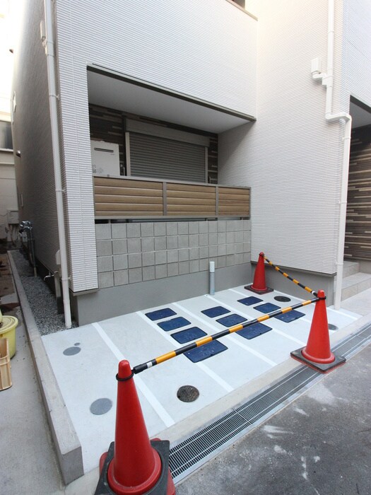 駐輪場 カーサヴィータ門真市栄町