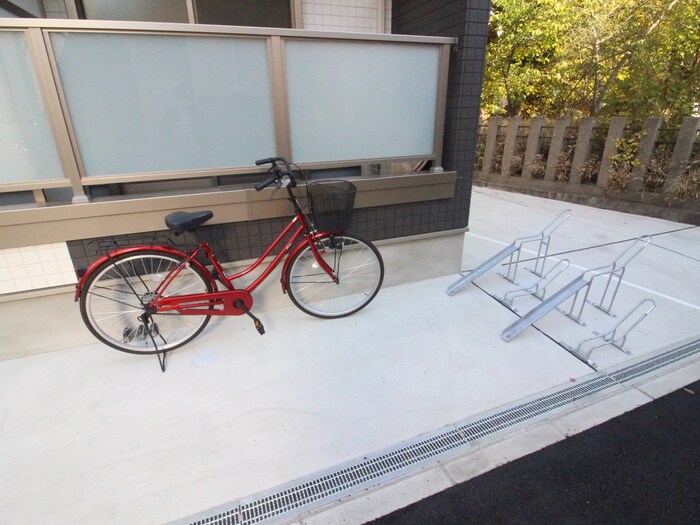 駐輪場 サンドリバーちぶね