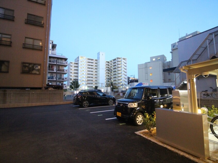 駐車場 ﾌﾟﾚｻﾝｽ桜ノ宮ｲｰｻﾘｱﾙ(606)