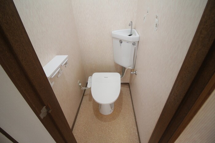 トイレ メイクアップハイツ五色山(205)