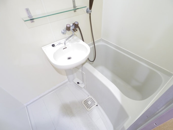 バス／シャワールーム等 ＰＩＮＥ　ＴＲＥＥ