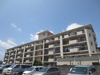 ﾘｳﾞｪｰﾙ春日