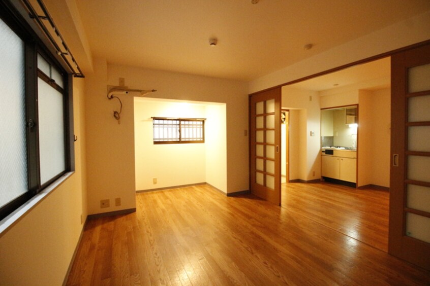 居室 ソフィア板宿