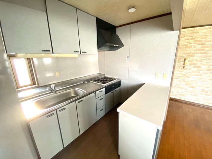 キッチン グリシ－ヌ静徳