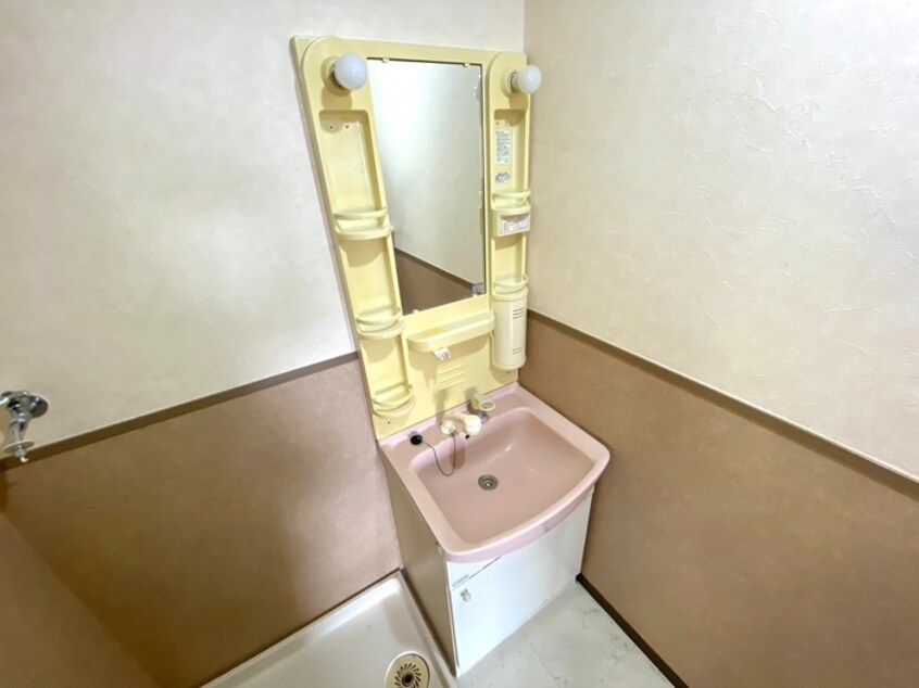 洗面 グリシ－ヌ静徳