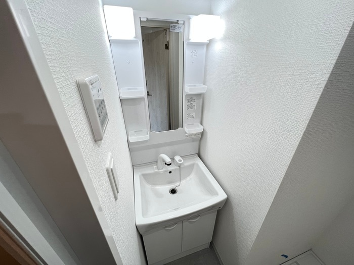 洗面 LIVIAZ KOBE CREST(203)